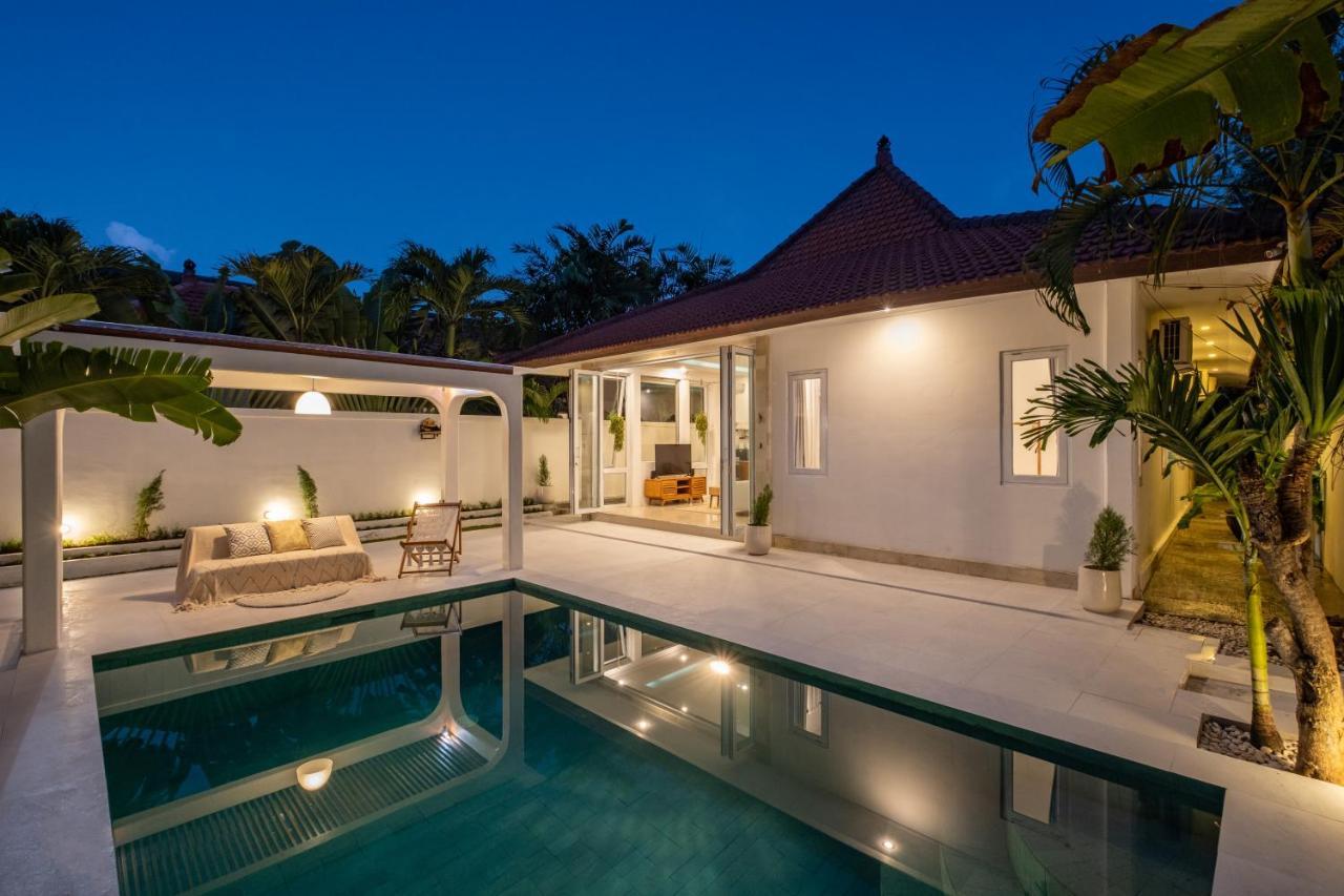 Villa Platform Luxe 3Br Villa In Canggu By Azure Near Oldmans Exterior photo