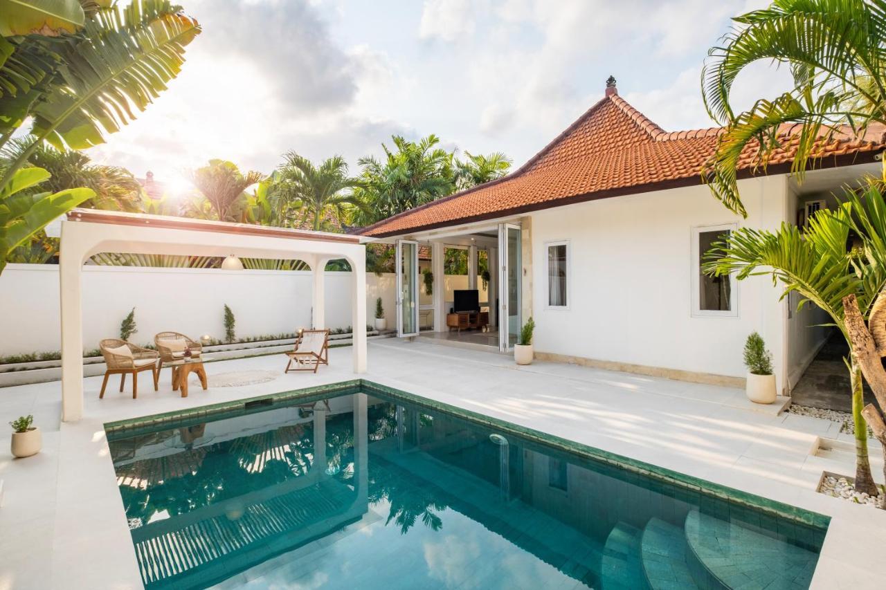 Villa Platform Luxe 3Br Villa In Canggu By Azure Near Oldmans Exterior photo